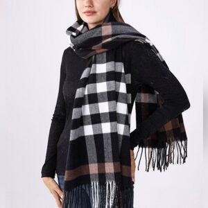 Brand NEW Fall  Winter Scarf